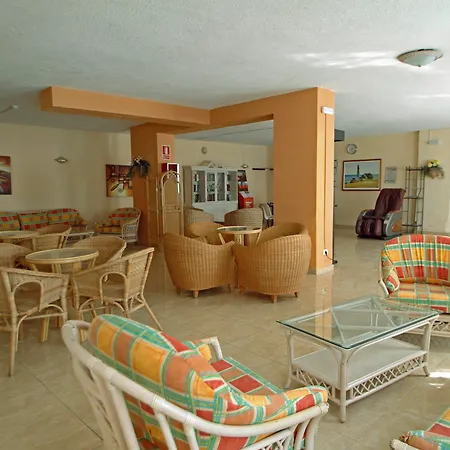 Lägenhetshotell Servatur Caribe Playa de las Americas (Tenerife)