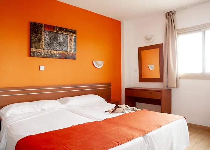 Servatur Caribe Aparthotel 3*