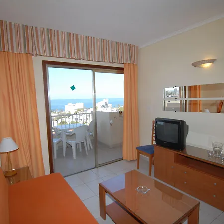 Servatur Caribe Apart Otel